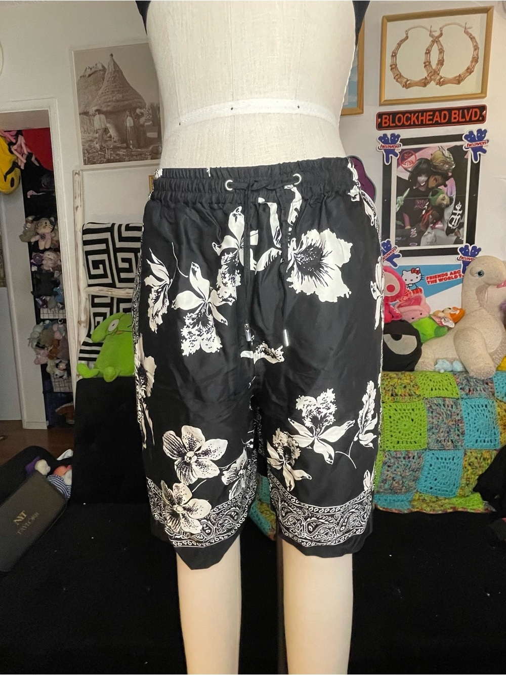 Men’s The Kooples Sz LG EUC Silk Viscose Floral Paisley Shorts